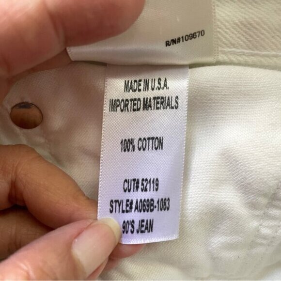 SOLD Agolde White 90’s Mid-Rise Loose Fit Distressed Jeans - 25" - Picture 8 of 12